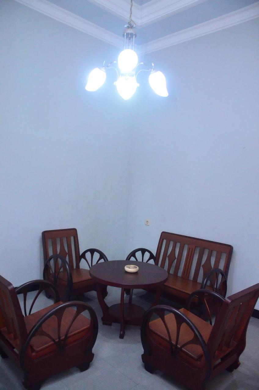 Banyu Homestay Banyuwangi  Exterior photo